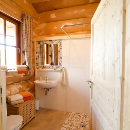 Heumann's Blockhäuser Am Wald